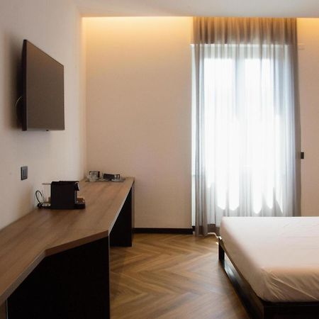 Adriatic Luxury Suites Pescara Exterior foto